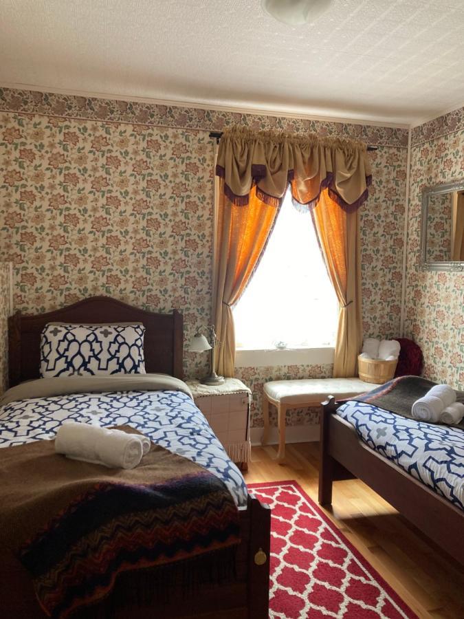 St. George Hotel Barkerville Экстерьер фото