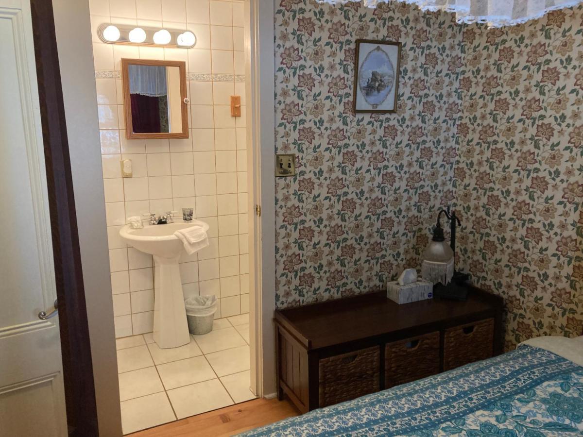 St. George Hotel Barkerville Экстерьер фото