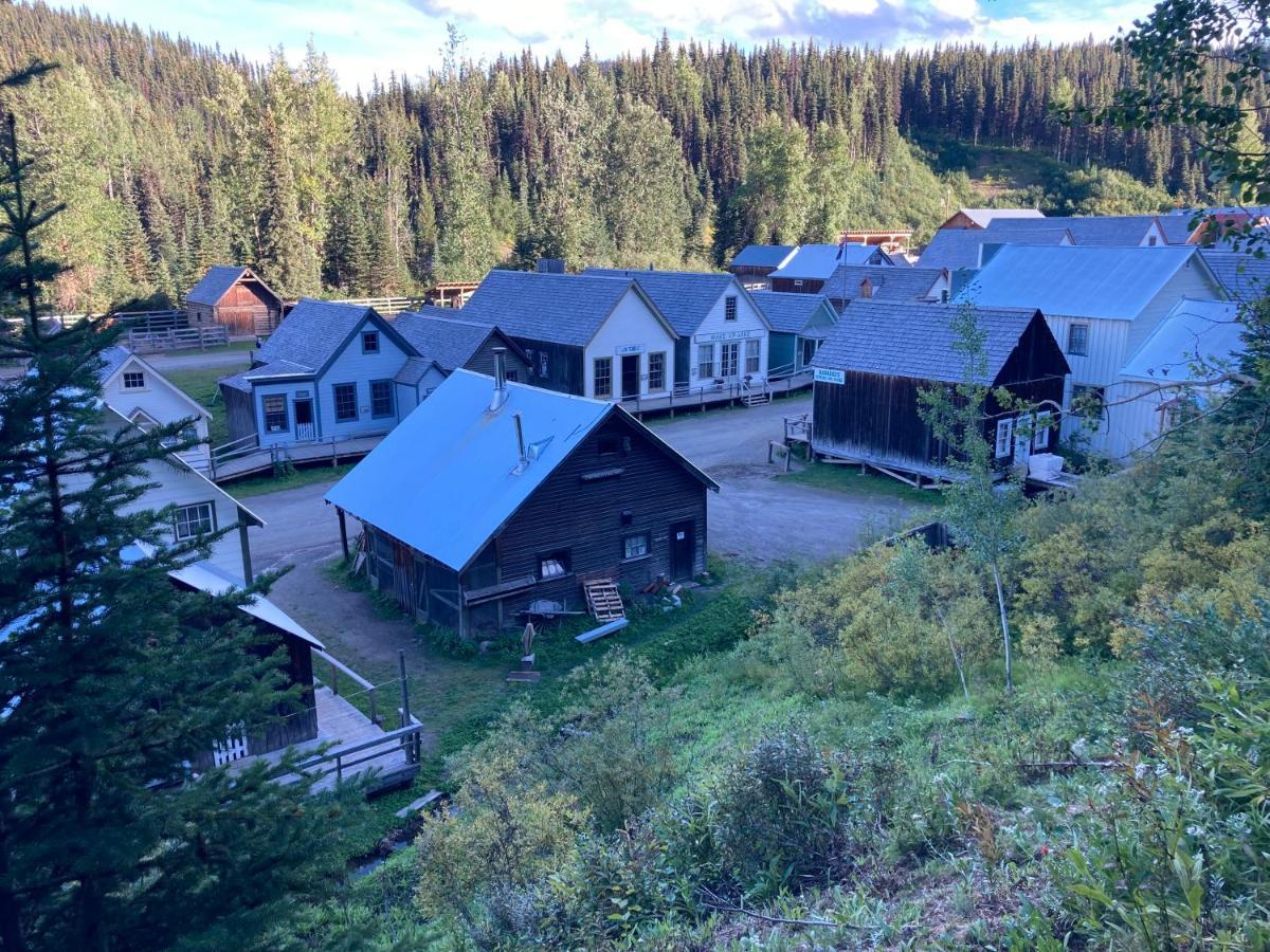 St. George Hotel Barkerville Экстерьер фото